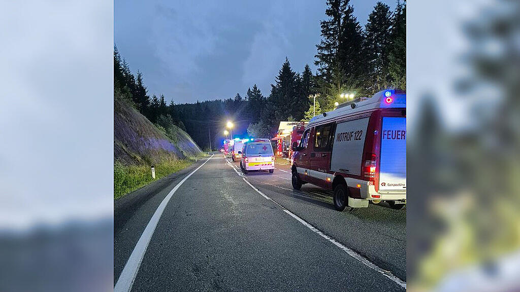 Pkw-Absturz auf B164