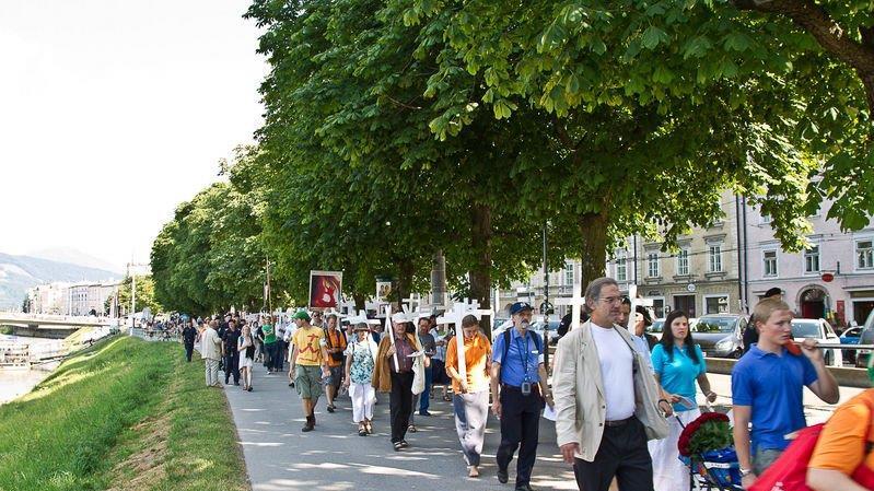 1.000-Kreuze-Marsch der Abtreibungsgegner