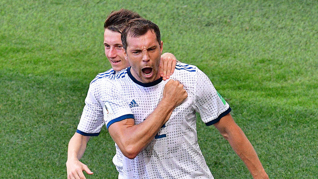 Gastgeber Russland steht im Viertelfinale.
