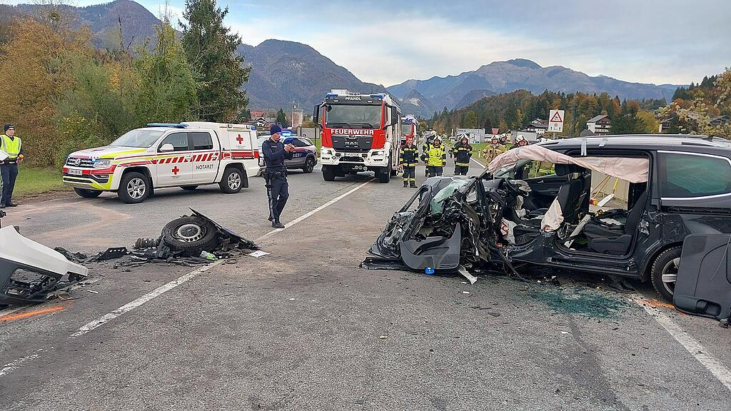 Schwerer Unfall auf B158 in Strobl