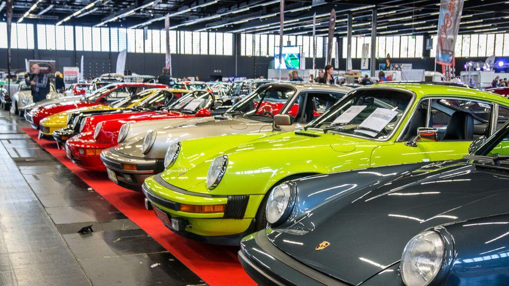 Bei der "Classic Expo" werden Oldtimer aufgefahren.