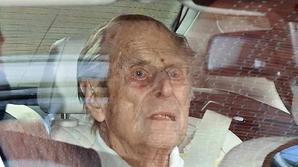 Prinz Philip aus Spital entlassen