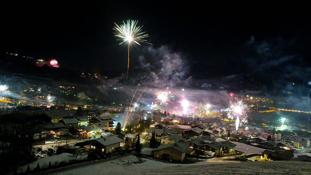 Silvesterfeuerwerk 2013 in Kaprun.