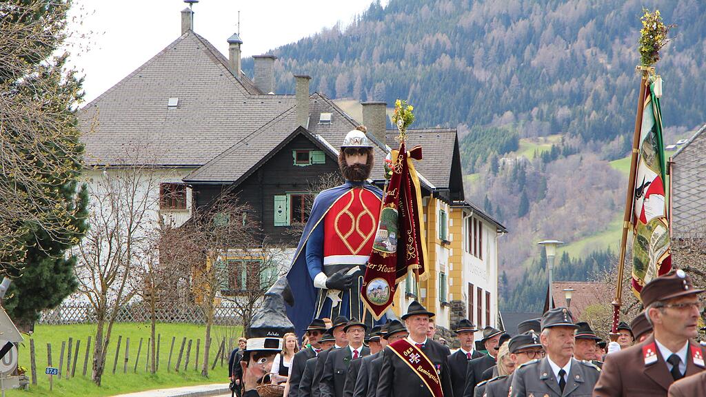 Lad\u00fcbertragen in Ramingstein