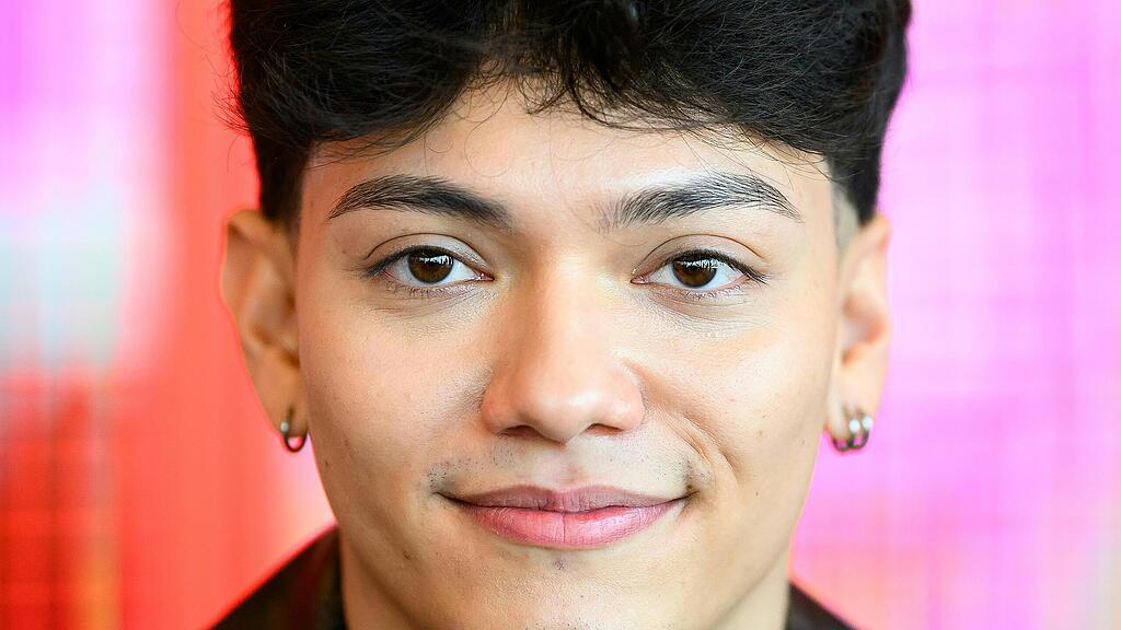 JJ