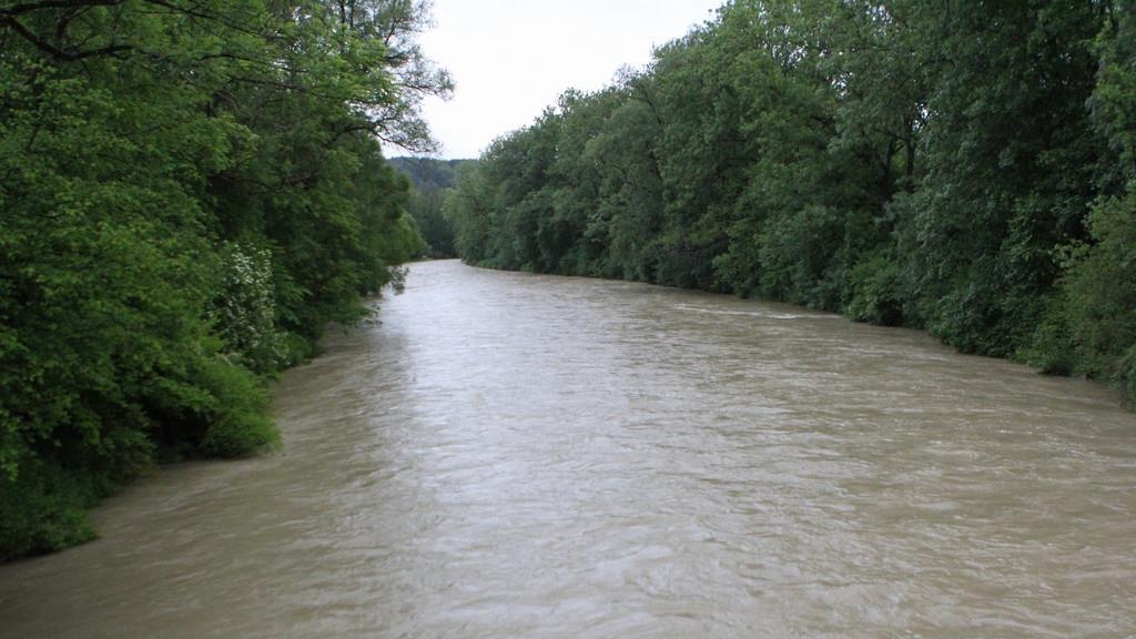 Hochwasser: Lage im Lkr. Traunstein angespannt