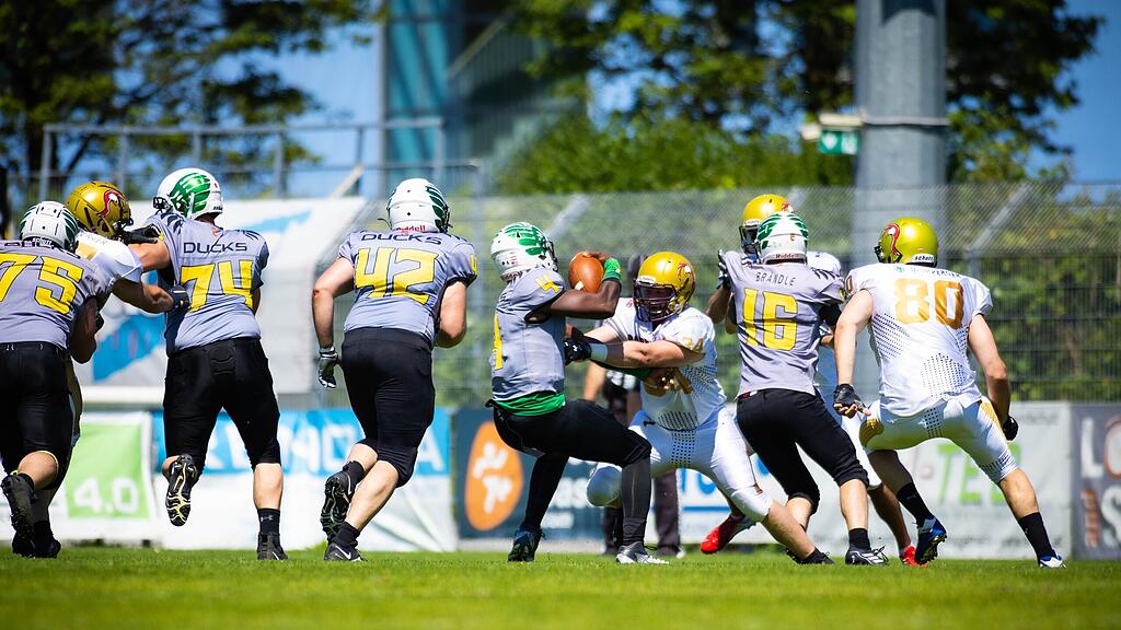 Salzburg Ducks, Football