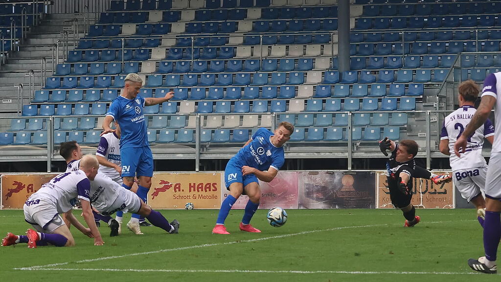 Salzburger Liga: Grödig gegen Hallwang