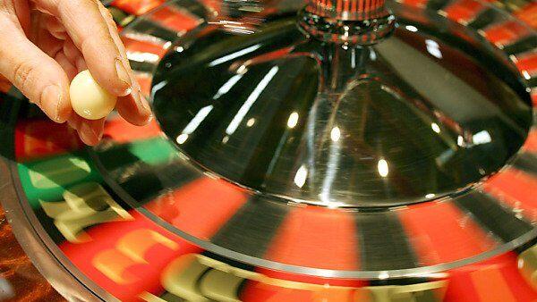 Gebot für Casinos-Anteile: Die Kugel rollt im für Novomatic