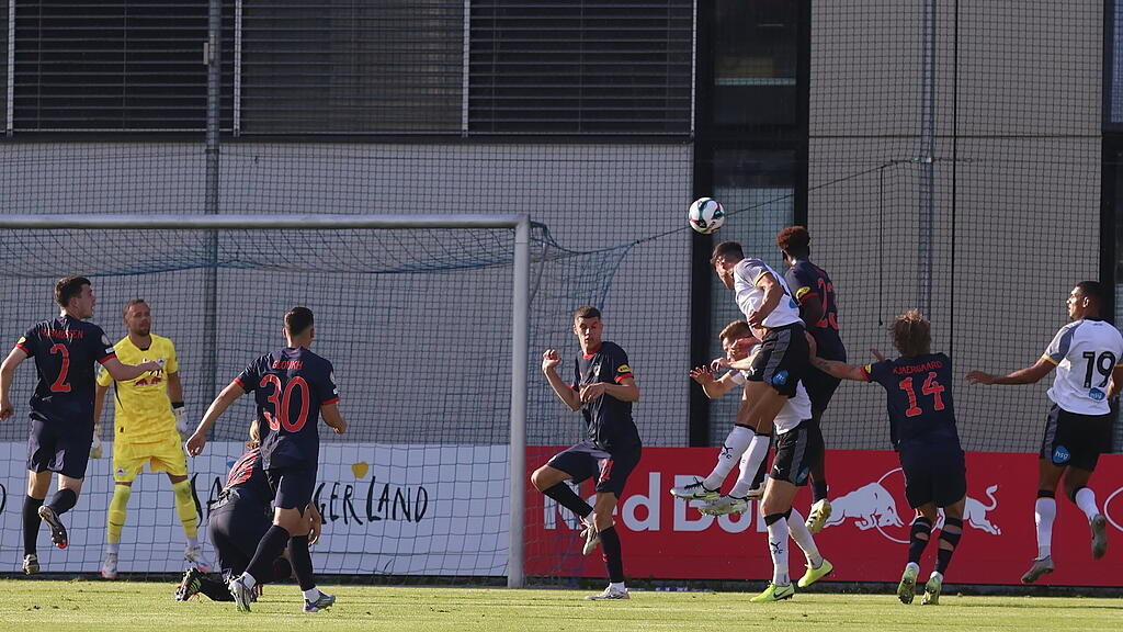 Red Bull Salzburg gegen Derby County