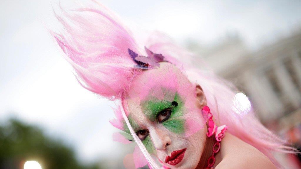 Life Ball 2014: Erste Gäste am Magenta Carpet (Kostüme)