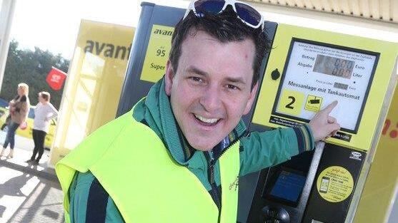 Marc Pircher als Tankwart