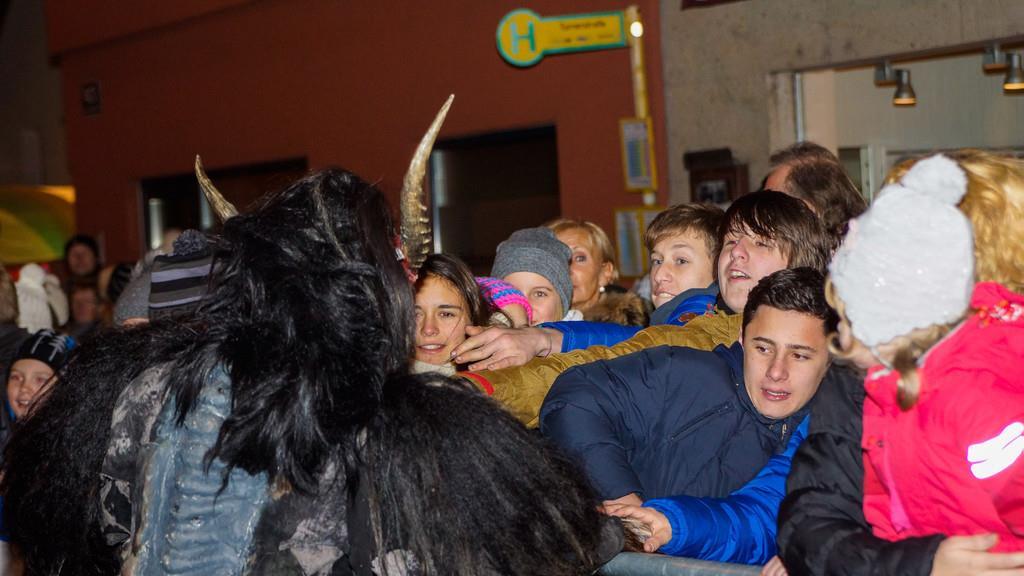 Gnigler Perchtenlauf