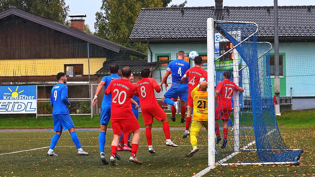 Salzburger Liga: Bürmoos gegen Anthering