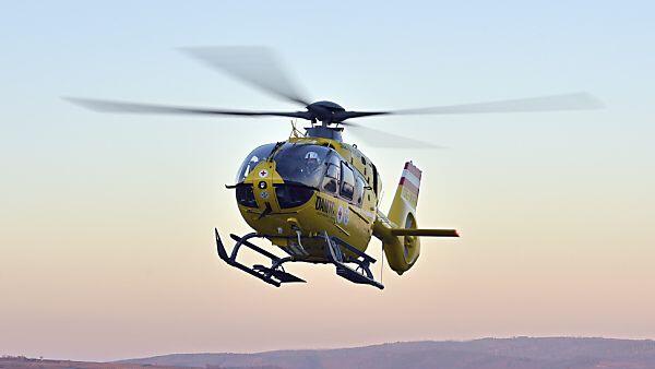 Der Notarzthubschrauber brachte das Kind ins Spital