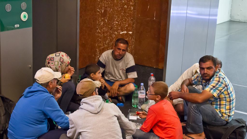 Flüchtlinge am Salzburger Hauptbahnhof