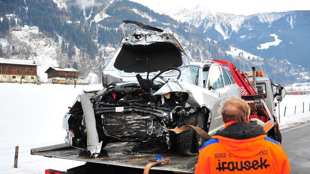 B167: Tödlicher Crash, I