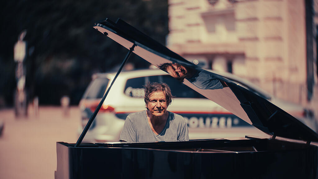 open piano salzburg