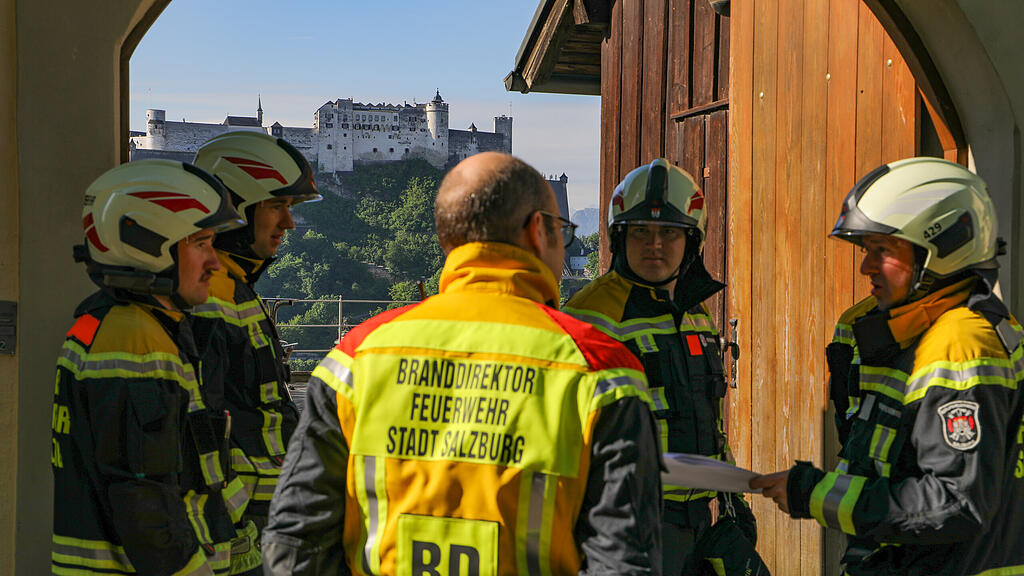 Übung Berufsfeuerwehr Kapuzinerberg