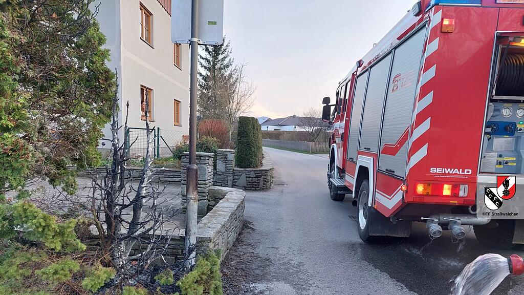 Heckenbrand in Straßwalchen