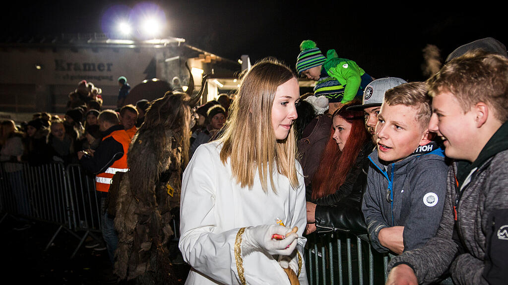 Krampuslauf in H\u00fcttau