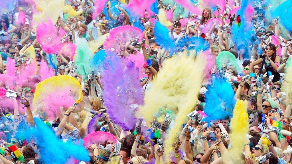 Mehr Bilder vom Farben-Fest