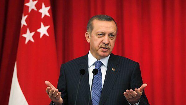 Erdogan kritisiert die Ermittlungen als Verrat