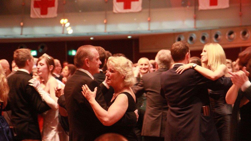 Rot-Kreuz-Ball2014 Teil I