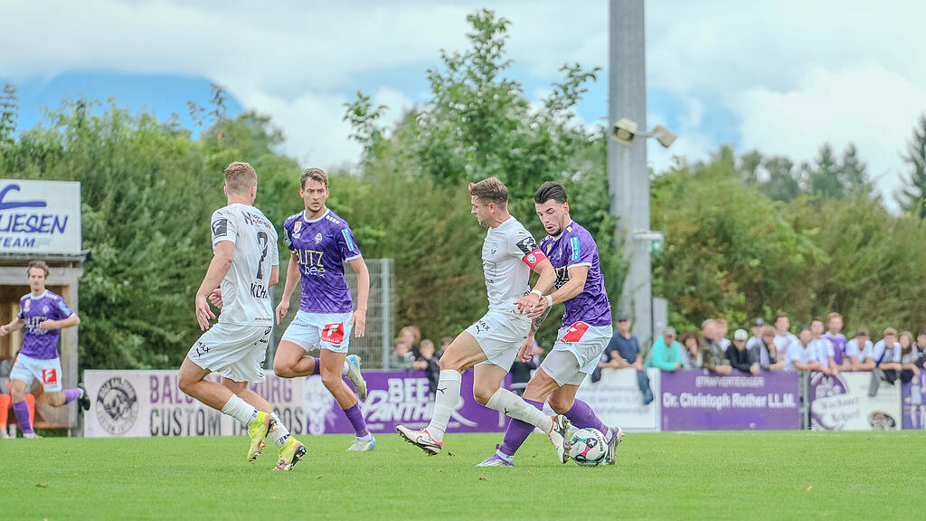 2. Liga: Austria Salzburg gegen Amstetten