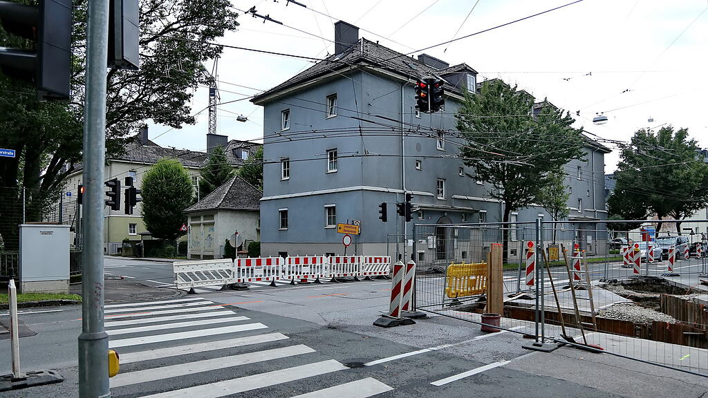 Straßensperren rund um Großbaustelle in Salzburg-Lehen