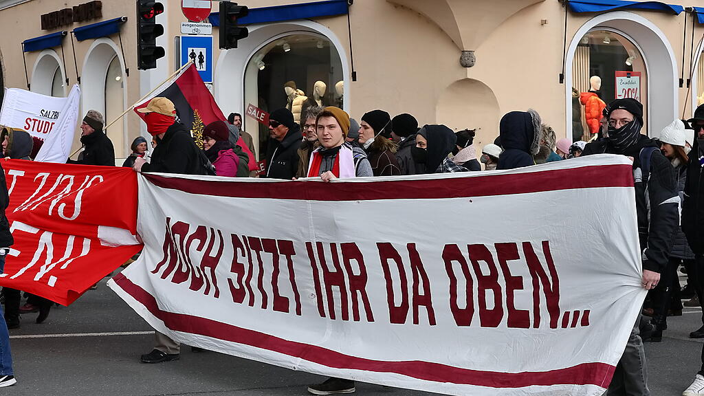 Corona-Demo in der Stadt Salzburg