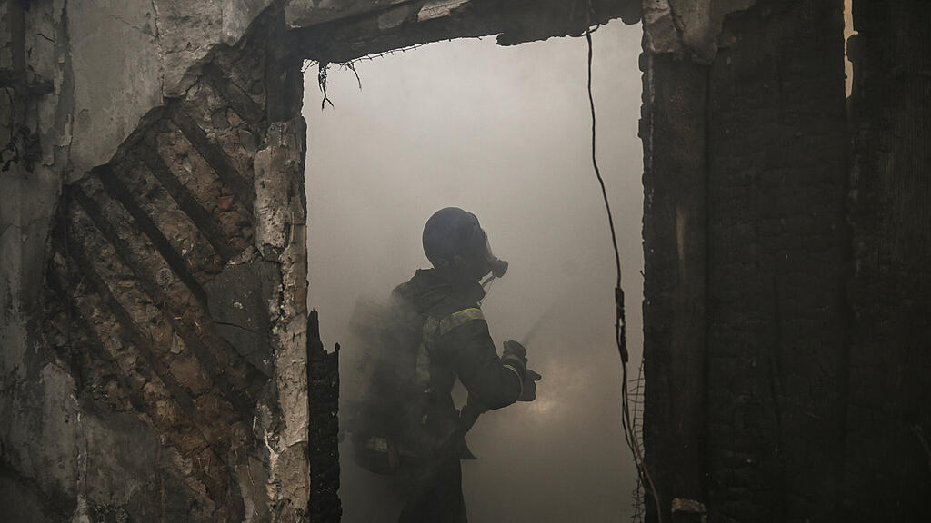 Ukraine-Krieg, Tag 28: Zerst\u00f6rung in Kiew