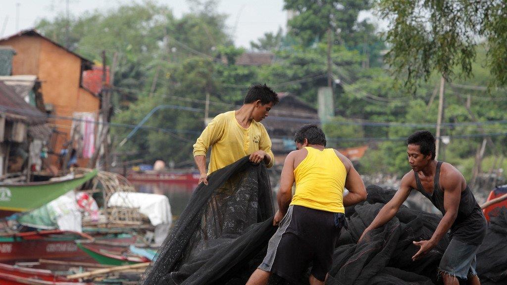 Philippinen: Taifun Haiyan verwüstet Stadt Tacloban - mindestens 100 Tote