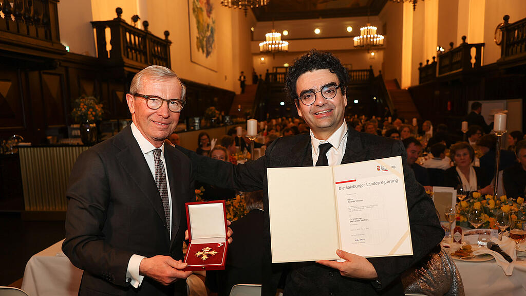 Salzburger Ehrenzeichen für Villazon