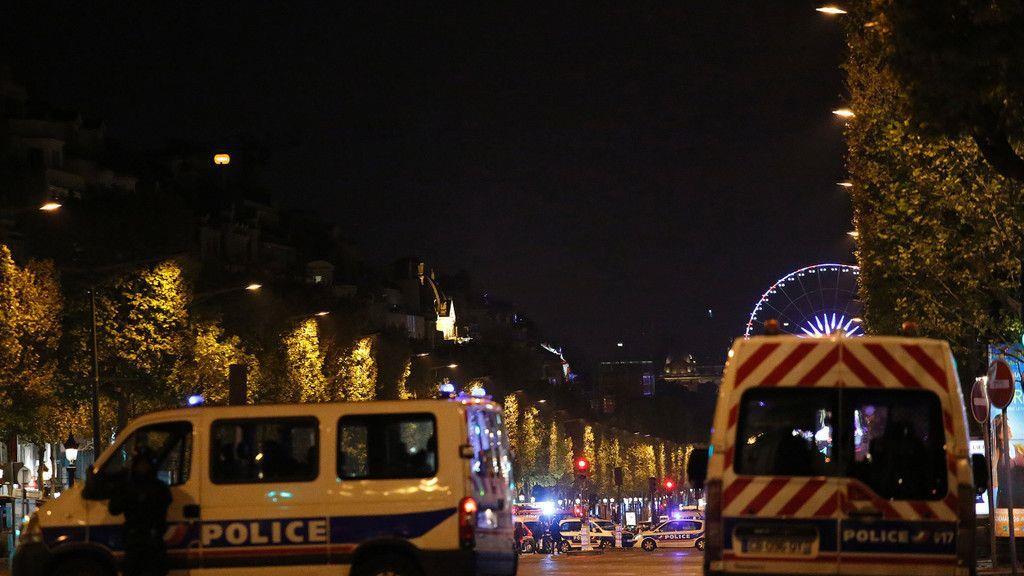 Vermeintlicher IS-Angriff in Paris: Polizist und Angreifer tot