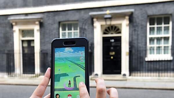 Bei Pokemon Go jagen die Spieler kleine Monster