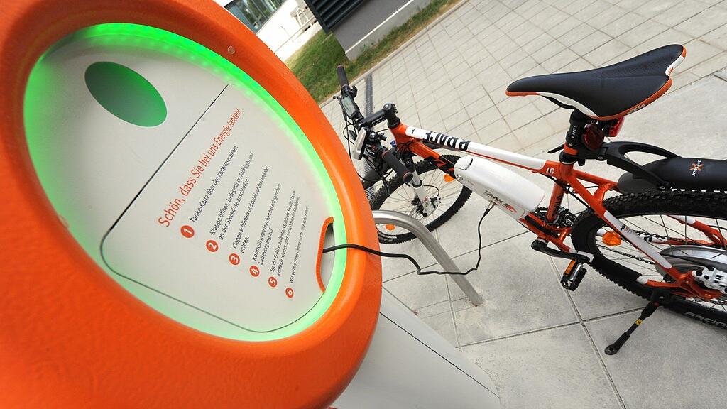 Bei Tests von E-Bikes wurden Sicherheitsmängel festgestellt.