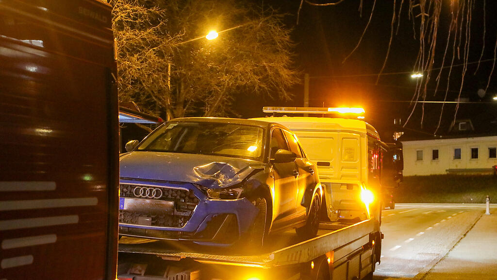 Unfall mit drei Autos in Salzburg-Liefering