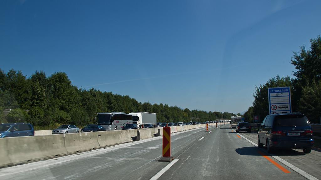 Verkehrskolonnen rund um die Stadt Salzburg