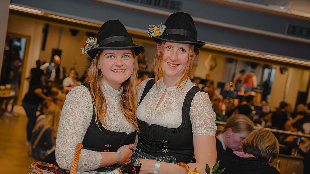 150 Jahre TMK Dienten
