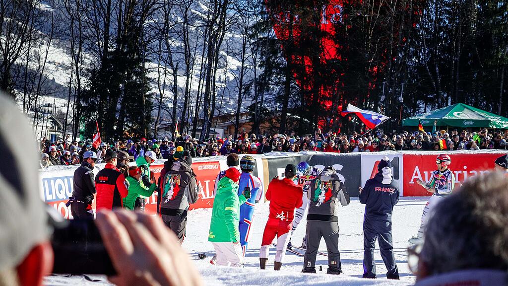 Die Stimmung beim 84. Hahnenkamm-Rennen!