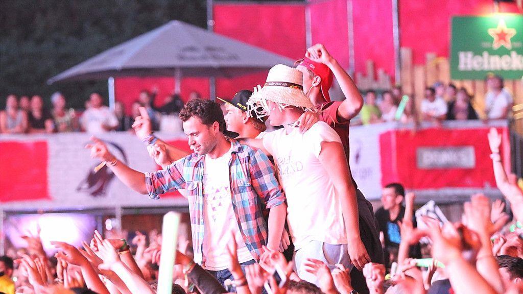 Electric Love Festival 2016: Tag 2, V