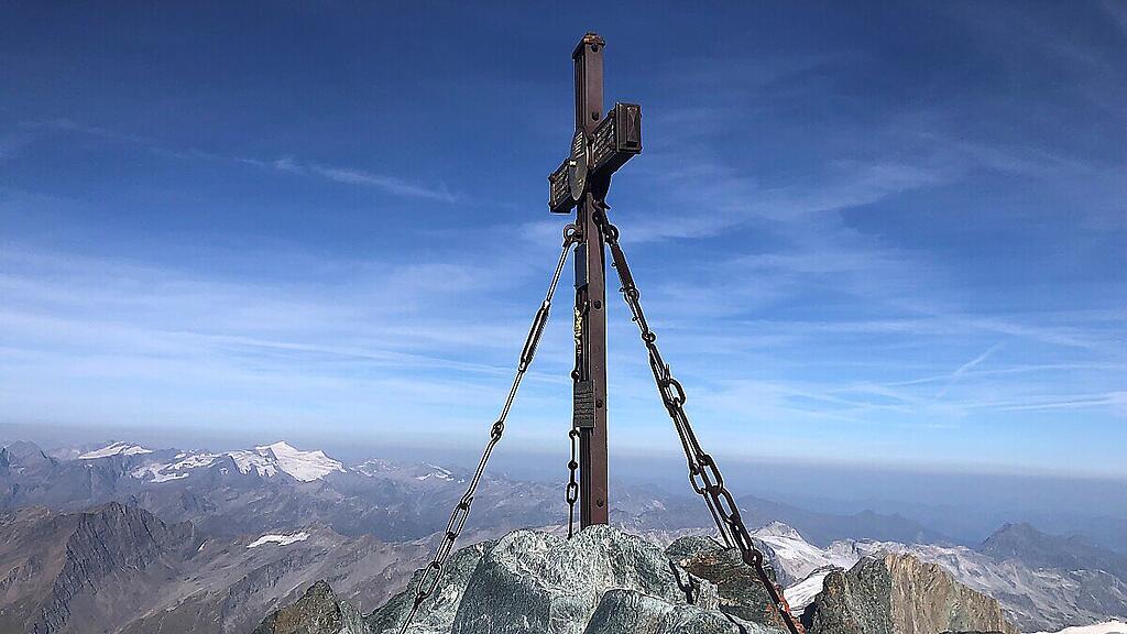 300 Kilogramm schweres Kreuz stammt aus dem Jahr 1880