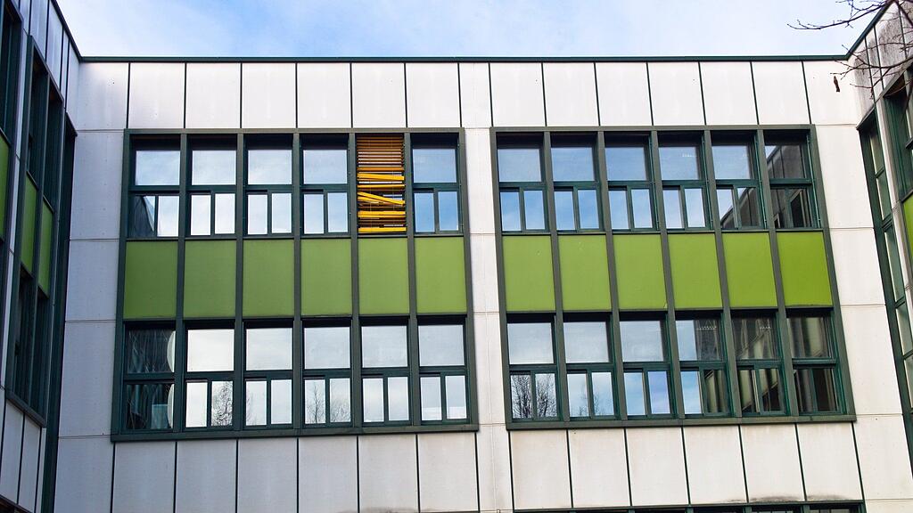 Lehrer soll über Quatschen des Zehnjährigen erzürnt gewesen sein.