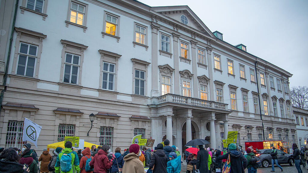 Protest gegen Ausbau der M\u00f6nchsberggarage