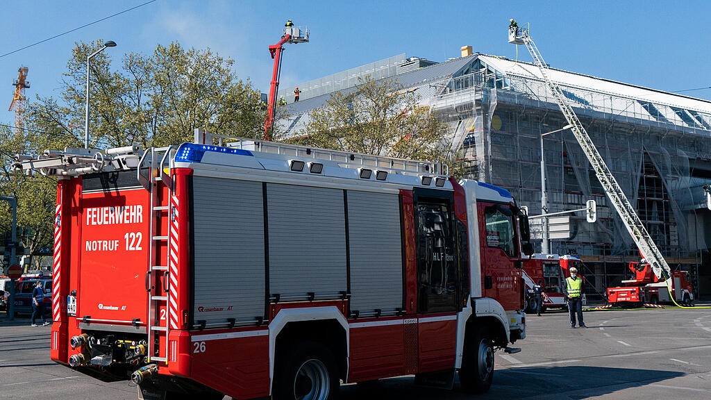 Dachbrand Donauzentrum Wien
