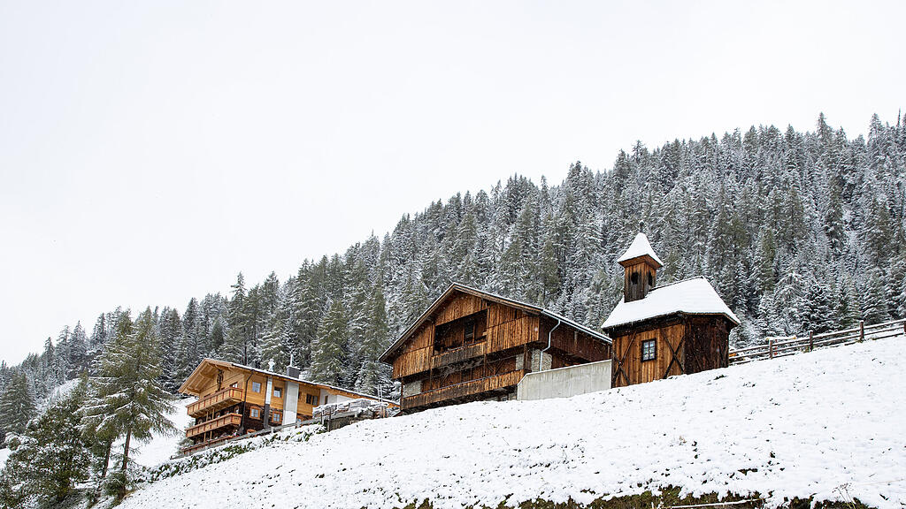 Wintereinbruch: Neuschnee in Tirol, Schnee,