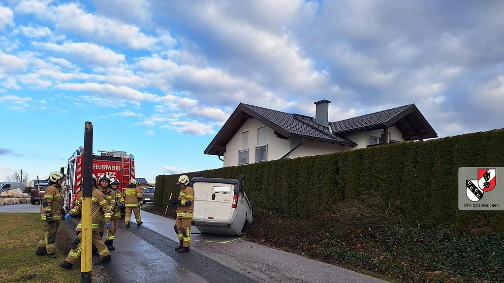 Pkw-Überschlag in Straßwalchen
