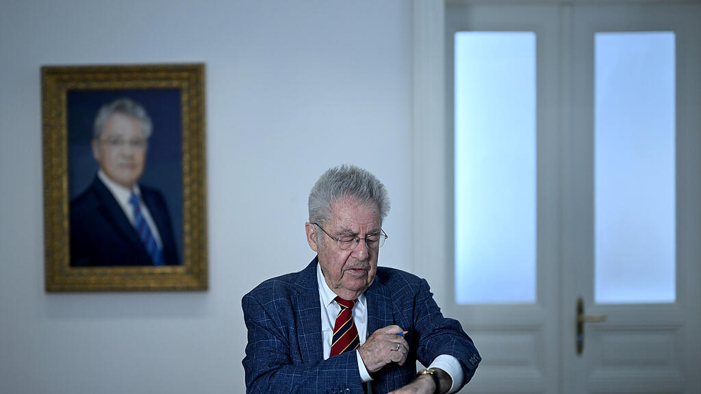 INTERVIEW: HEINZ FISCHER