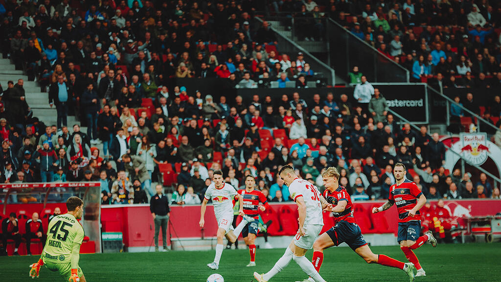 Red Bull Salzburg, Rapid Wien
